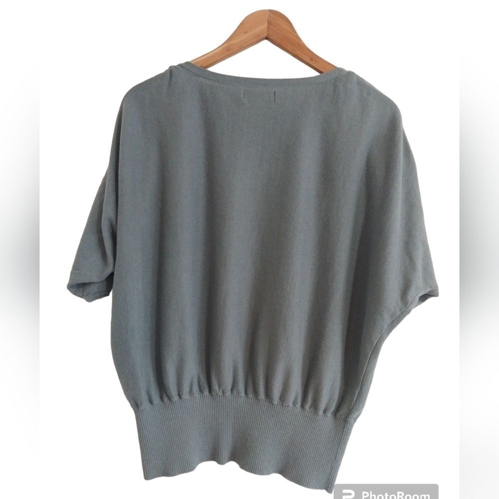 woman's shirt Jennifer Lopez top size small blouse - Picture 3 of 5